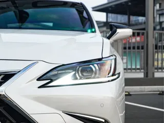 Lexus ES 2024 купить из Китая, цена 4 710 000 ₽ — Suifenhe Auto
