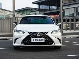 Lexus ES 2024 купить из Китая, цена 4 710 000 ₽ — Suifenhe Auto