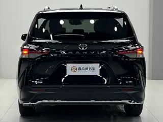 Toyota Granvia 2025 купить из Китая, цена 7 253 000 ₽ — Suifenhe Auto