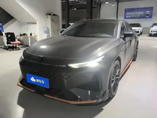 Changan UNI-V 2024 купить из Китая, цена 2 578 000 ₽ — Suifenhe Auto