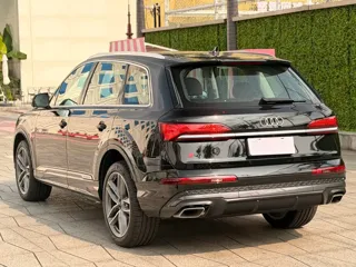 Audi Q7 2025 купить из Китая, цена 11 365 000 ₽ — Suifenhe Auto