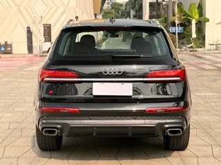 Audi Q7 2025 купить из Китая, цена 11 365 000 ₽ — Suifenhe Auto