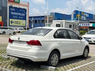 Volkswagen Santana 2021 купить из Китая, цена 1 118 000 ₽ — Suifenhe Auto