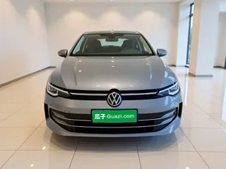 Volkswagen Golf 2025 купить из Китая, цена 3 496 000 ₽ — Suifenhe Auto