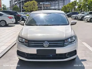 Volkswagen Santana 2023 купить из Китая, цена 1 127 000 ₽ — Suifenhe Auto