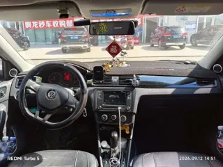 Volkswagen Santana 2023 купить из Китая, цена 1 127 000 ₽ — Suifenhe Auto