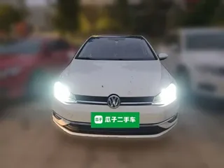 Volkswagen Golf 2020 купить из Китая, цена 1 543 000 ₽ — Suifenhe Auto