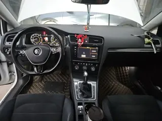 Volkswagen Golf 2020 купить из Китая, цена 1 543 000 ₽ — Suifenhe Auto