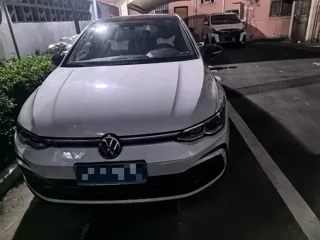 Volkswagen Golf 2022 купить из Китая, цена 2 069 000 ₽ — Suifenhe Auto