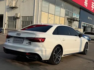 Audi A4 2024 купить из Китая, цена 4 217 000 ₽ — Suifenhe Auto