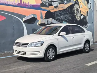 Volkswagen Santana 2020 купить из Китая, цена 1 118 000 ₽ — Suifenhe Auto