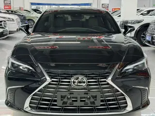 Lexus ES 2026 купить из Китая, цена 7 408 000 ₽ — Suifenhe Auto