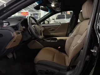 Lexus ES 2026 купить из Китая, цена 7 408 000 ₽ — Suifenhe Auto