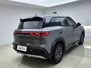 BYD Yuan Up 2026 купить из Китая, цена 1 877 000 ₽ — Suifenhe Auto