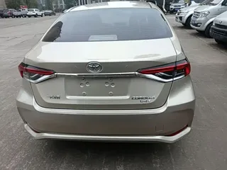 Toyota Corolla 2019 купить из Китая, цена 1 308 000 ₽ — Suifenhe Auto
