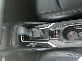 Toyota Corolla 2022 купить из Китая, цена 1 666 000 ₽ — Suifenhe Auto