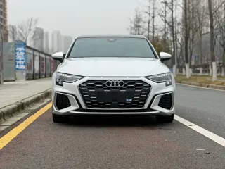 Audi A3 2022 купить из Китая, цена 1 807 000 ₽ — Suifenhe Auto