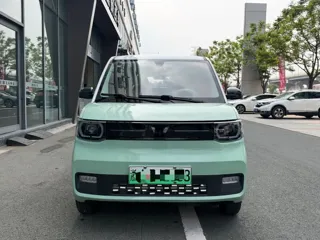 Wuling Hong Guang Mini EV 2021 купить из Китая, цена 736 000 ₽ — Suifenhe Auto