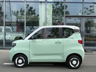 Wuling Hong Guang Mini EV 2021 купить из Китая, цена 736 000 ₽ — Suifenhe Auto