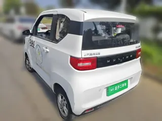 Wuling Hong Guang Mini EV 2020 купить из Китая, цена 652 000 ₽ — Suifenhe Auto
