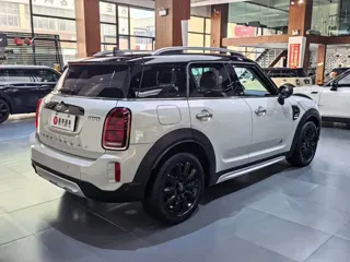 MINI MINI Countryman 2021 купить из Китая, цена 2 310 000 ₽ — Suifenhe Auto