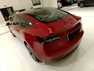 Tesla Model 3 2021 купить из Китая, цена 4 828 000 ₽ — Suifenhe Auto