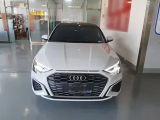 Audi A3 2023 купить из Китая, цена 1 809 000 ₽ — Suifenhe Auto