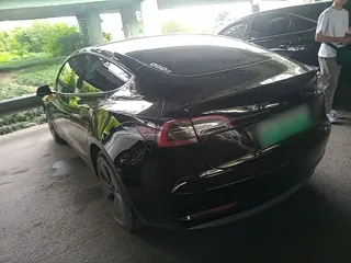 Tesla Model 3 2023 купить из Китая, цена 4 775 000 ₽ — Suifenhe Auto