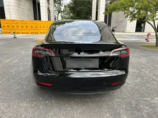 Tesla Model 3 2023 купить из Китая, цена 4 837 000 ₽ — Suifenhe Auto