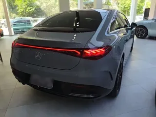 Mercedes-Benz EQE 2023 купить из Китая, цена 5 463 000 ₽ — Suifenhe Auto