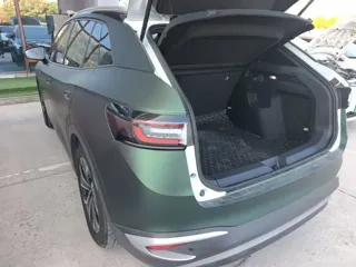 Volkswagen ID.4 X 2023 купить из Китая, цена 2 023 000 ₽ — Suifenhe Auto
