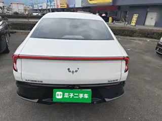 Wuling Starlight 2024 купить из Китая, цена 2 538 000 ₽ — Suifenhe Auto