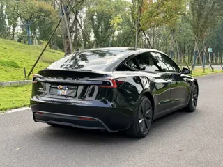 Tesla Model 3 2024 купить из Китая, цена 4 493 000 ₽ — Suifenhe Auto