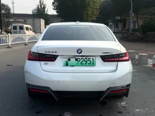 BMW i3 2024 купить из Китая, цена 4 220 000 ₽ — Suifenhe Auto