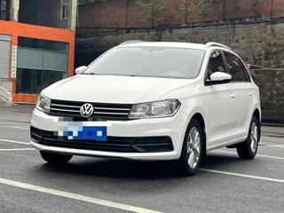 Volkswagen Santana 2020 купить из Китая, цена 1 261 000 ₽ — Suifenhe Auto