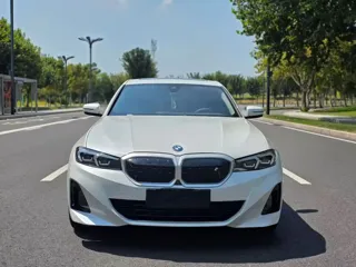 BMW i3 2024 купить из Китая, цена 3 841 000 ₽ — Suifenhe Auto