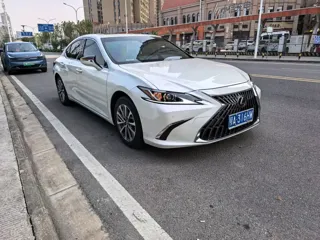 Lexus ES 2024 купить из Китая, цена 5 036 000 ₽ — Suifenhe Auto