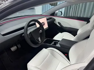 Tesla Model 3 2024 купить из Китая, цена 8 081 000 ₽ — Suifenhe Auto