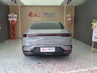 BYD Han 2025 купить из Китая, цена 3 796 000 ₽ — Suifenhe Auto