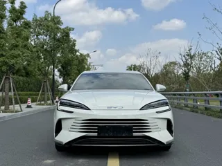 BYD Seal 07 DM-i 2025 купить из Китая, цена 2 871 000 ₽ — Suifenhe Auto