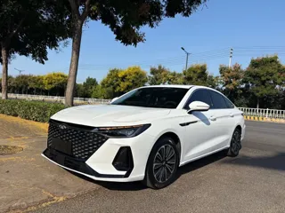 Chery Fengyun A8 2025 купить из Китая, цена 2 673 000 ₽ — Suifenhe Auto