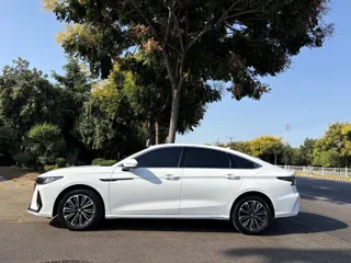 Chery Fengyun A8 2025 купить из Китая, цена 2 673 000 ₽ — Suifenhe Auto