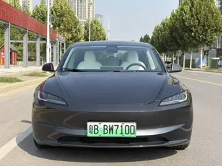 Tesla Model 3 2025 купить из Китая, цена 4 438 000 ₽ — Suifenhe Auto