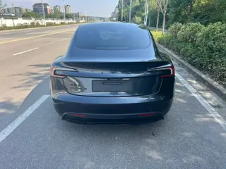 Tesla Model 3 2025 купить из Китая, цена 5 003 000 ₽ — Suifenhe Auto