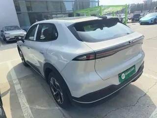 Deepal S05 2026 купить из Китая, цена 3 918 000 ₽ — Suifenhe Auto