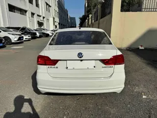 Volkswagen Santana 2021 купить из Китая, цена 1 250 000 ₽ — Suifenhe Auto