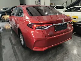 Toyota Corolla 2019 купить из Китая, цена 1 286 000 ₽ — Suifenhe Auto