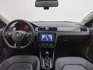 Volkswagen Santana 2022 купить из Китая, цена 1 037 000 ₽ — Suifenhe Auto