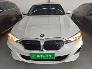 BMW i3 2023 купить из Китая, цена 4 678 000 ₽ — Suifenhe Auto