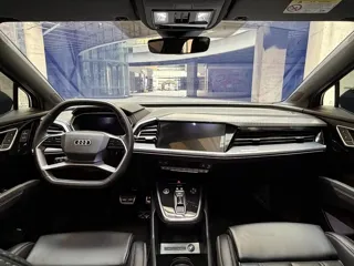 Audi Q4 e-tron 2024 купить из Китая, цена 3 301 000 ₽ — Suifenhe Auto